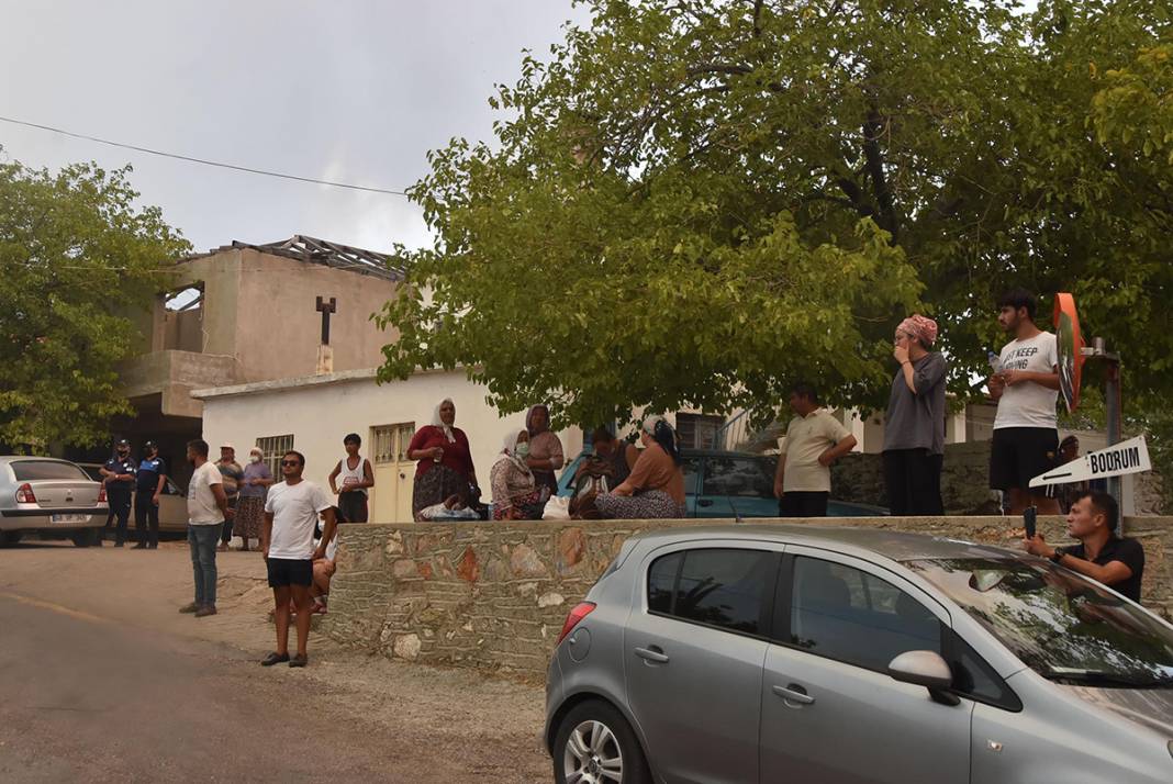 Milas'ta başladı, Bodrum'a sıçradı! 2 çıkarma gemisi bölgede 5